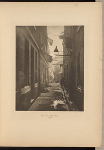 Yakın No. 80 High Street by Thomas Annan