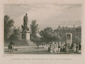 Russell Meydanı ve Bedford Dükü heykeli by Thomas Hosmer Shepherd