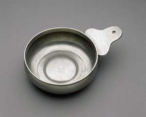 Porringer, c. 1793-1796 veya c. 1799–1824 (kalay) by Thomas Melville