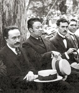Jose Vasconcelos ve Diego Rivera, Mexico City, Chapultepec Park