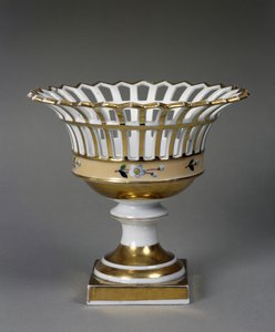 Meyve Sepeti, c. 1826-1838 (emaye ve yaldızlı sert macun porselen) by Tucker China Factory