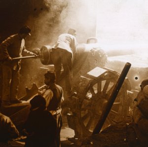 155 top hareket halinde, Arras, kuzey Fransa, 1915 by Unbekannt