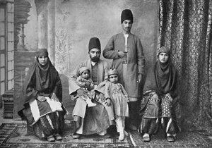 Bir Pers Parsi ailesi, 1902 by Unbekannt