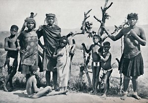 Bir grup Zulus, 1912 by Unbekannt