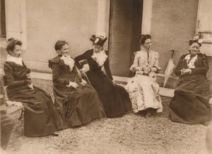 Bir grup kadın konuşuyor, 1937 by Unbekannt