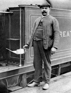Bir tren sürücüsü, Londra, 1926-1927 by Unbekannt