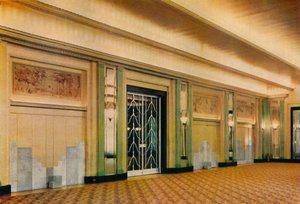 Oswald P. Milne tarafından tasarlanan Claridges Hotel