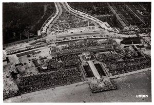 Berlin Tempelhof havaalanının havadan görünümü, Almanya, bir Zeplin