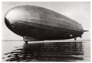 LZ127 Graf Zeppelin zeplin Konstanz Gölü