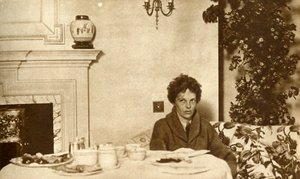 Amelia Earhart, 1928, 1935. by Unbekannt