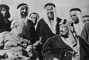 Diğer Ortadoğu hükümdarları arasında, Suudi Arabistan Kralı İbn Suud, 1945 by Unbekannt