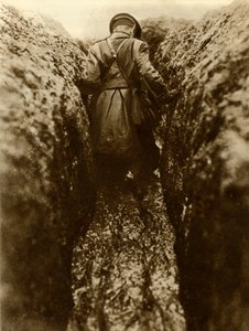 Siperlerde bir subay, Fransa, Birinci Dünya Savaşı, 1916, 1935. by Unbekannt