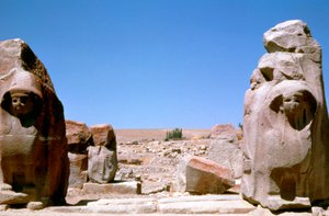 Alaca Höyük yakınlarındaki antik alan, Mısır, MÖ 1350 by Unbekannt