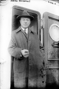 Andre Roosevelt (1879-1962) (s/b fotoğraf) by Unbekannt