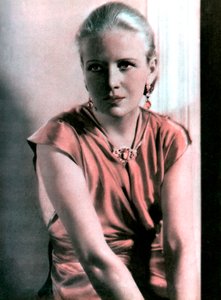 Ann Harding, Amerikalı aktris, 1934-1935 by Unbekannt