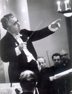 Aram Khachaturian, Sovyet-Ermeni besteci, 1960