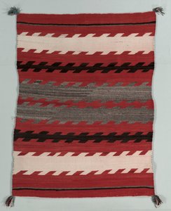 Bantlı Halı, c. 1890-1900. by Unbekannt