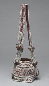 Sepet , c 1875-1917. by Unbekannt