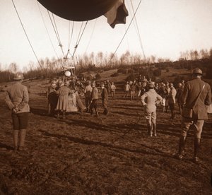 Baraj balonu sepeti, c1914-c1918 by Unbekannt