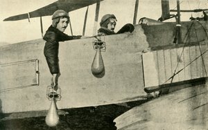 Bomba Damlalıkları, 1914-1918, c1920. by Unbekannt