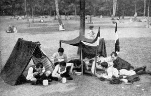 Kamp yapan erkekler, Berlin, Almanya, 1922 by Unbekannt