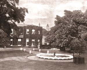 Cambridge Cottage, Kew Green, Londra, 1894. by Unbekannt