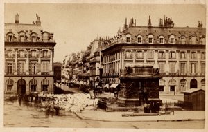 Paris Komünü (1871), Place Vendome
