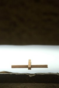 Bir sunak üzerinde çapraz. Taize Topluluğu, Taize, Fransa by Unbekannt