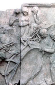 Bergama Sunağının Büyük Frizinden Detay, MÖ 180-159 by Unbekannt