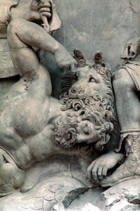 Bergama Sunağının Büyük Frizinden Detay, MÖ 180-159 by Unbekannt