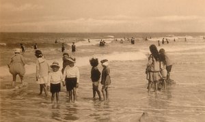 Banyoda Çocuklar, Banyoda Çocuklar, c1900. by Unbekannt