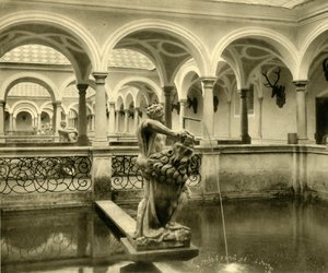 Akvaryum heykelleri, Kremsmünster Manastırı, Yukarı Avusturya, c1935. by Unbekannt