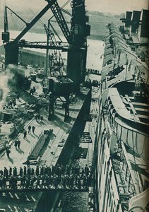 John Brown ve Companys tersanesinin Montaj Havzası Clydebank