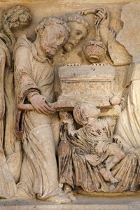 Fleury manastır bazilikası kuzey kapısı heykeli: Saint Benedict