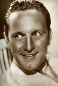 Fredric March, Amerikalı aktör, 1933 by Unbekannt