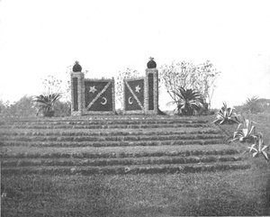 Gates Ajar, Washington Park, Chicago, Illinois, ABD, c1900. by Unbekannt