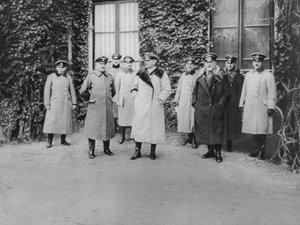 General Alexander von Kluck ve diğer subaylar, I. Dünya Savaşı, 1915 by Unbekannt