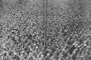 3. ve 4. İngiliz Orduları tarafından yakalanan Alman esirler, Somme, Fransa, 21-22 Ağustos 1918 by Unbekannt