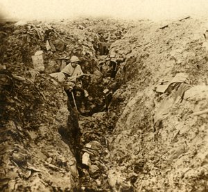 Alman siperleri bombardımanla yok edildi, Verdun, kuzey Fransa, c1914-c1918 by Unbekannt