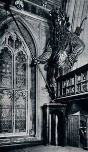 Gog Gogmagog, Londra Guildhall yangınında yanan iki şehir devinden biri, 1940 by Unbekannt