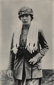 H.R.H. Prenses Mary, c1920. by Unbekannt