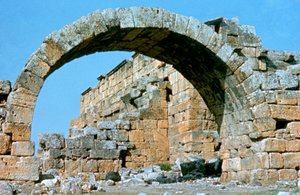 Hierapolis, Pamukkale, Türkiye, 190BC by Unbekannt