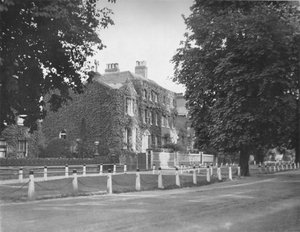 College Road