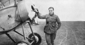 Jean Navarre, Fransız pilot, 1916 by Unbekannt