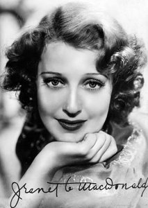 Jeanette MacDonald 1903-1965, Amerikalı şarkıcı ve oyuncu, c1930s-c1940s by Unbekannt