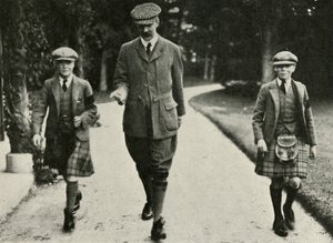 Kral George VI ve Eski Kral Edward VIII, Bay Hansel ile Öğretmenleri, 1911, 1937. by Unbekannt