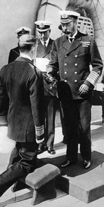 King George V, Koramiral Pakenham