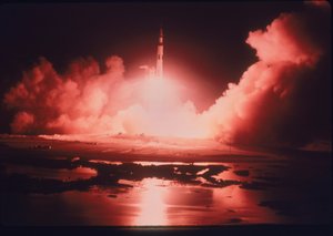Apollo 17 görevinin lansmanı, 1972 by Unbekannt