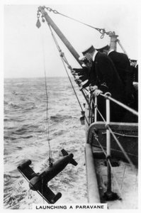 HMS Rodney zırhlısından bir paravan fırlatma, 1937 by Unbekannt
