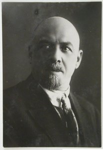 Leonid Aleksandroviç Vesnin 1880-1933 by Unbekannt